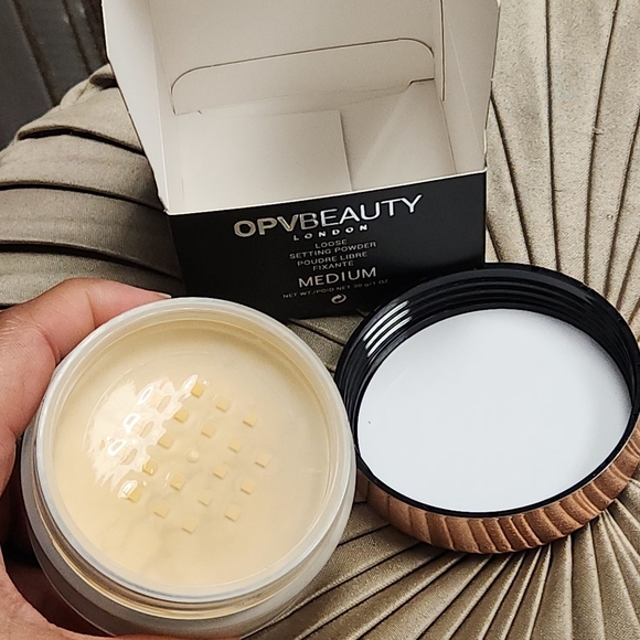 OPV BEAUTY LONDON Sealed Loose Setting Powder IN Medium - Picture 4 of 11